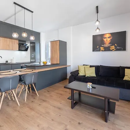Mohost Nine - Scenic View In Alphaville Apartment *